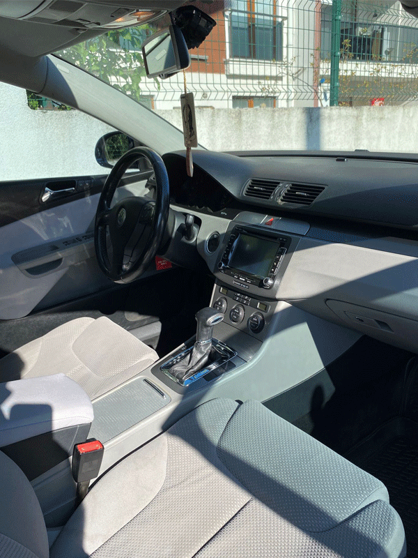 Araba-krom-içecek-kol-dayama-merkezi-konsol-bardak-tutucu-silindir-kapağı-su-kupası-tutucu-paneli-kapağı-değiştirme-Passat-B6-B7-C.C Araba krom içecek kol dayama merkezi konsol bardak tutucu silindir kapağı su kupası tutucu paneli kapağı değiştirme Passat B6 B7 CC.